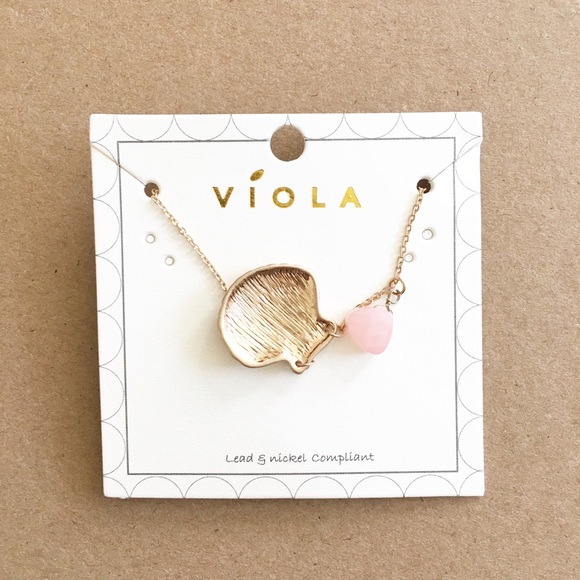 Real Life Mermaid 🧜‍♀️ Seashell Pendant Necklace - Picture 7 of 8